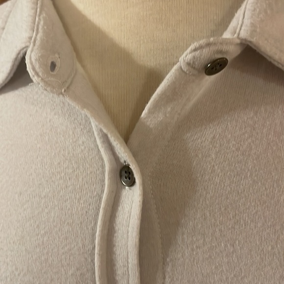 Size large Maurice’s button down shirt - Picture 3 of 7